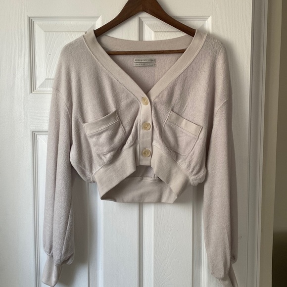 Urban Outfitters Sweaters - Urban Outfitters crop cardigan